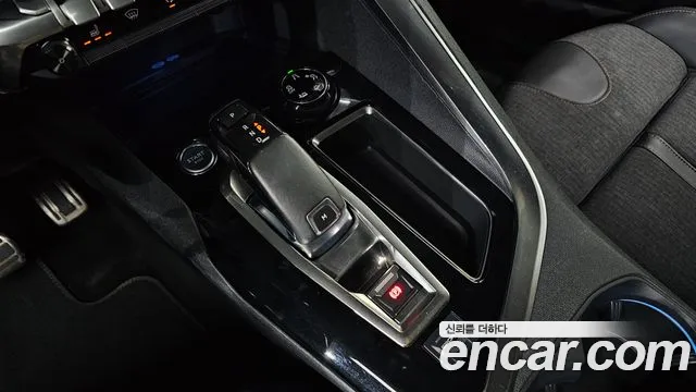 Peugeot 5008 2019 thumb 11
