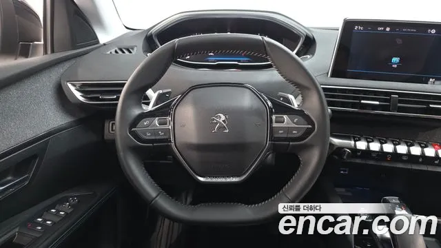 Peugeot 5008 2022 thumb 9