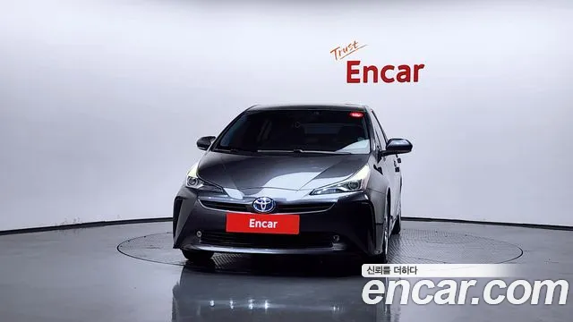 Toyota Prius 2019 thumb 6