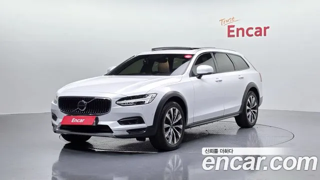 Volvo V90 Cross Country 2021 thumb 11