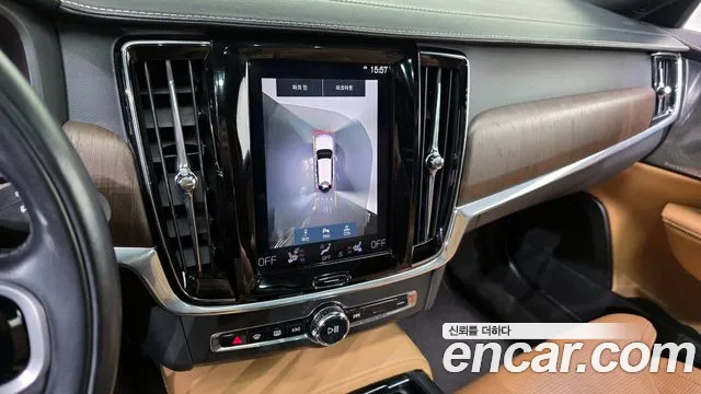Volvo V90 Cross Country 2021 thumb 6