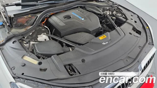BMW 7 серии 2019 thumb 11