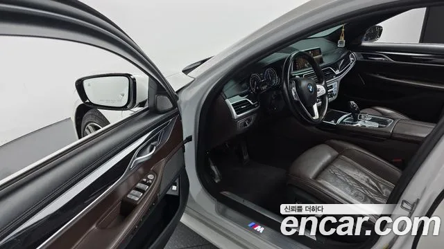 BMW 7 серии 2019 thumb 5