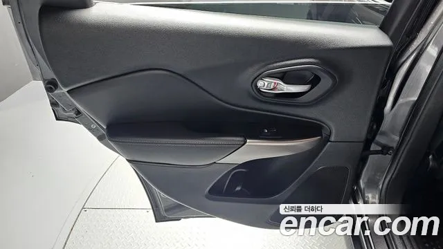 Jeep Cherokee 2021 thumb 8