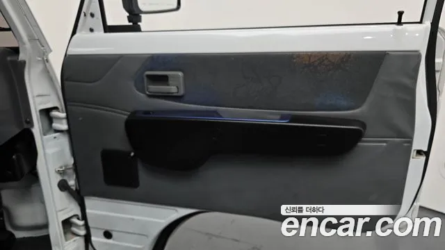 Chevrolet Labo 2019 thumb 9