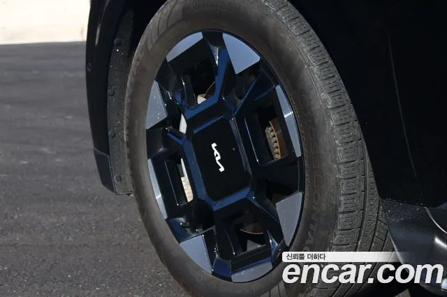 Kia Carnival 2024 thumb 5