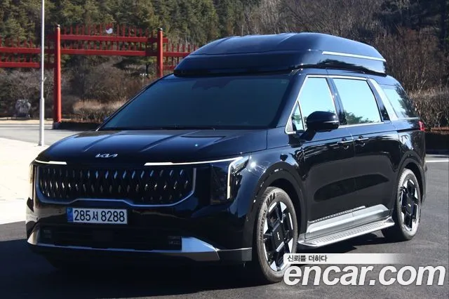 Kia Carnival 2024 thumb 11