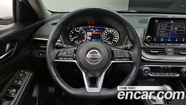 Nissan Altima 2019 thumb 5