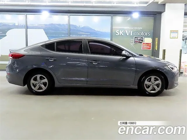 Hyundai Avante 2017 thumb 12