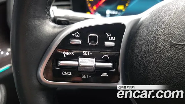 Mercedes-Benz E-Класс 2022 thumb 11