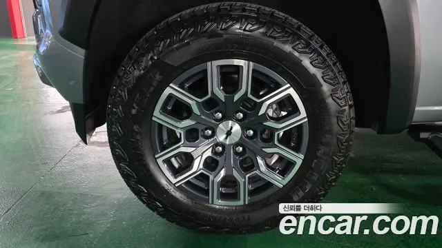Chevrolet Colorado 2024 thumb 9