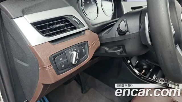 BMW X1 2022 thumb 4