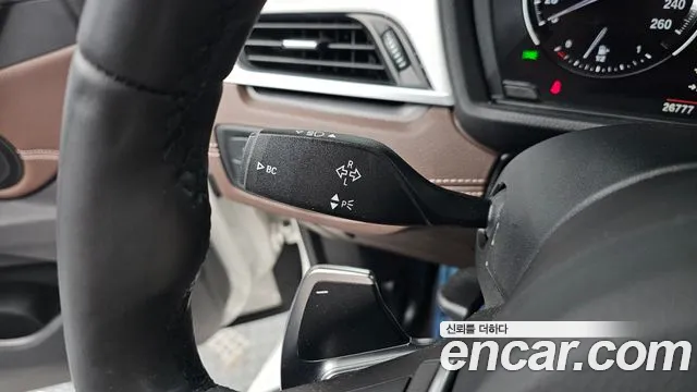 BMW X1 2022 thumb 5