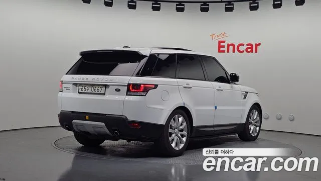 Land Rover Range Rover Sport 2016 thumb 12