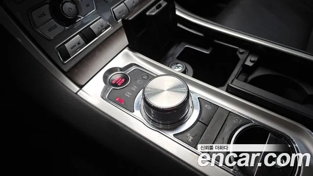 Jaguar XF 2013 thumb 2