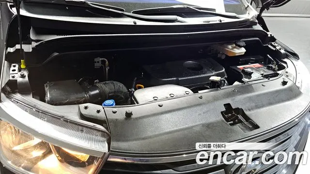 Hyundai Staria 2018 thumb 2