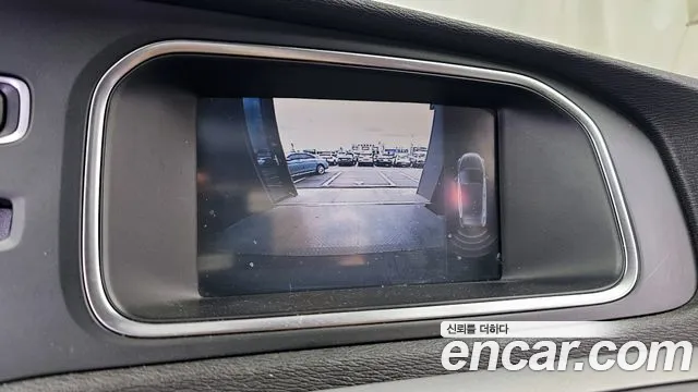 Volvo V40 2014 thumb 2