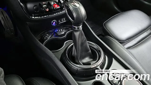 Mini Clubman 2015 thumb 4