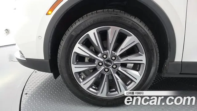Lincoln Corsair 2022 thumb 8