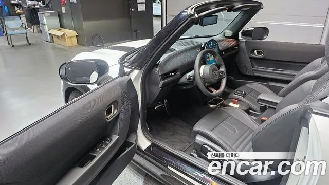 Mini Cooper Convertible 2026 thumb 9