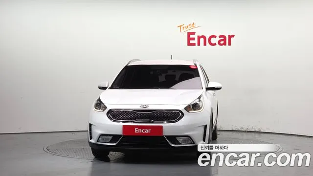 Kia Niro 2018 thumb 11