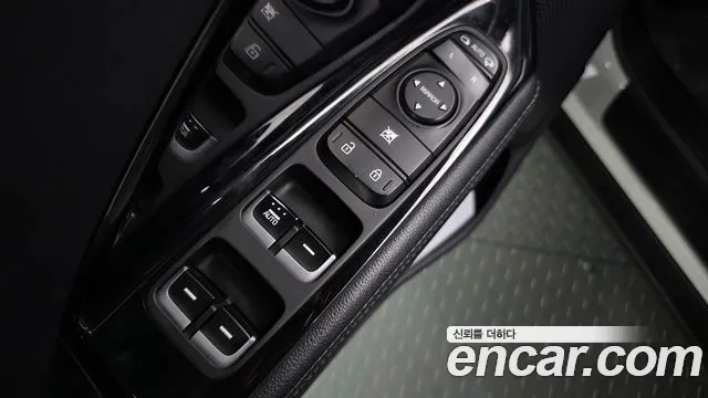 Kia Niro 2018 thumb 10
