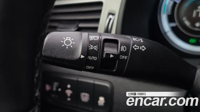 Kia Niro 2018 thumb 7