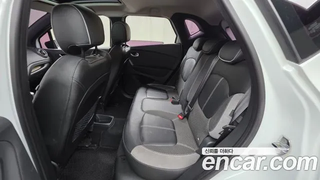 Renault QM3 2018 thumb 2