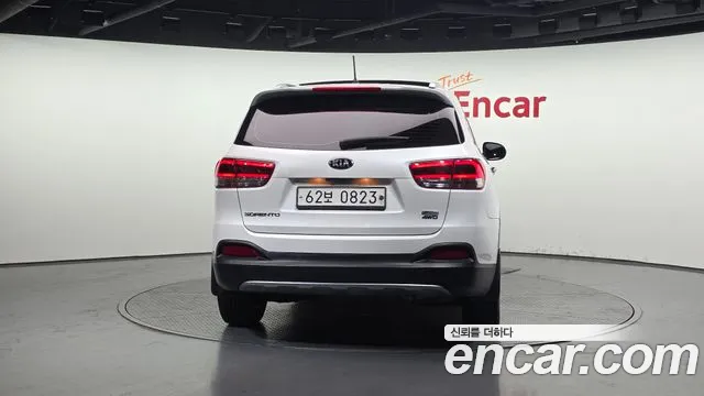 Kia Sorento 2016 thumb 12