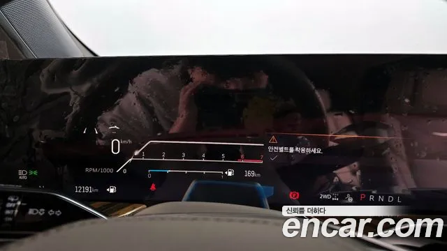Cadillac Escalade 2025 thumb 3