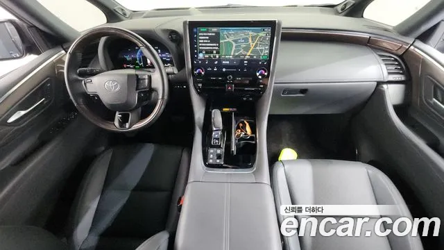 Toyota Alphard 2024 thumb 4