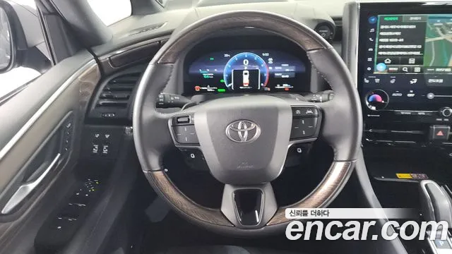 Toyota Alphard 2024 thumb 5