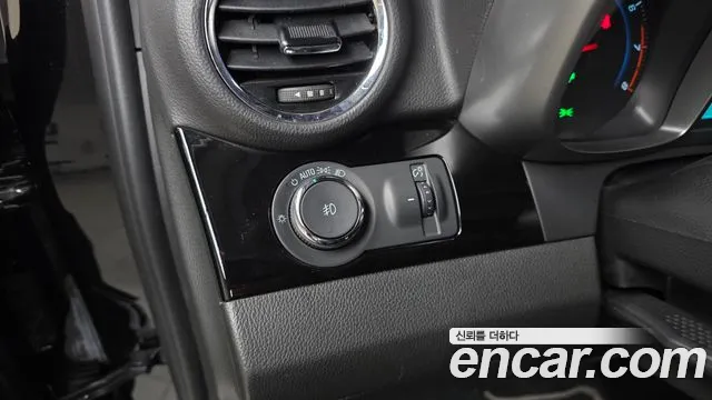 Chevrolet Orlando 2018 thumb 8