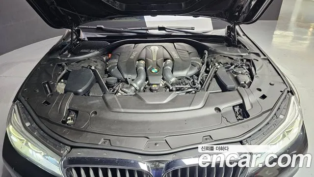 BMW 7 серии 2016 thumb 7