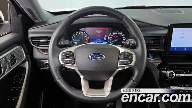 Ford Explorer 2021 thumb 5