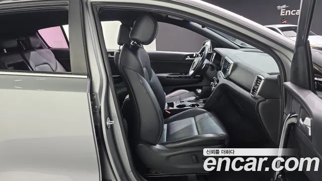 Kia Sportage 2018 thumb 8