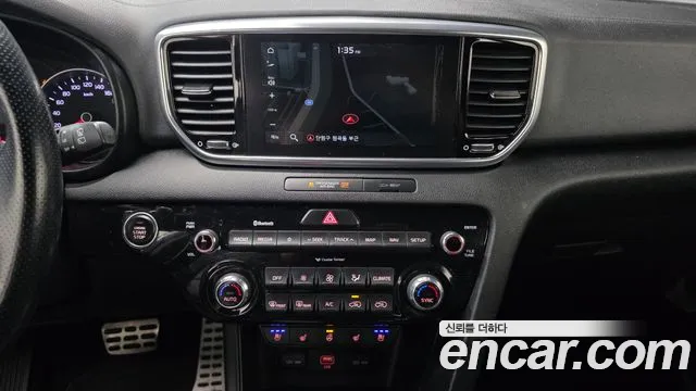 Kia Sportage 2018 thumb 5