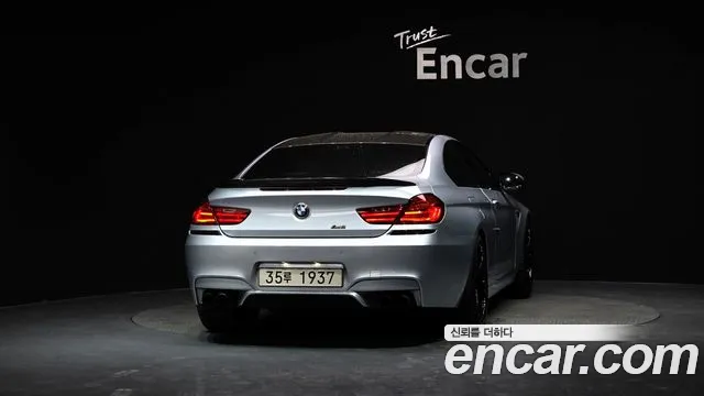 BMW M6 2013 thumb 10