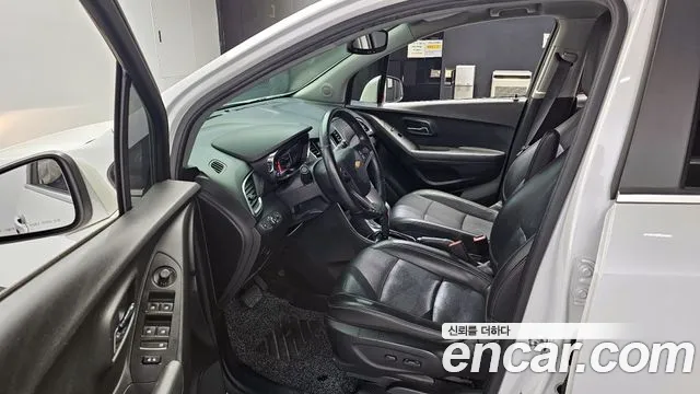 Chevrolet Trax 2018 thumb 2