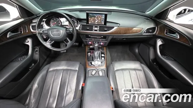 Audi A6 2015 thumb 3