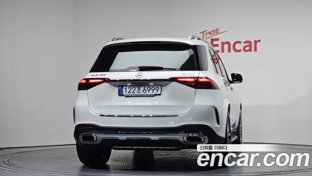 Mercedes-Benz E-Класс 2025 thumb 8