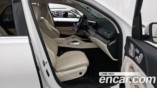 Mercedes-Benz E-Класс 2025 thumb 6