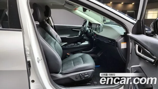 Kia EV6 2023 thumb 12
