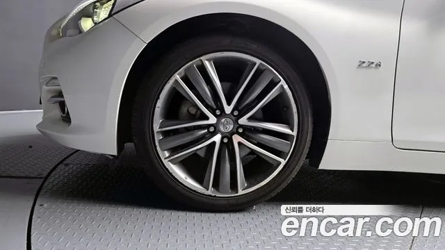 Infiniti Q50 2015 thumb 10