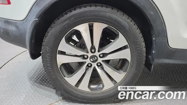 Kia Sportage 2012 thumb 7