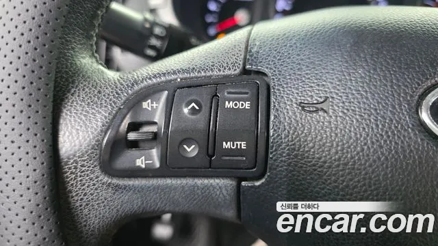 Kia Sportage 2012 thumb 6