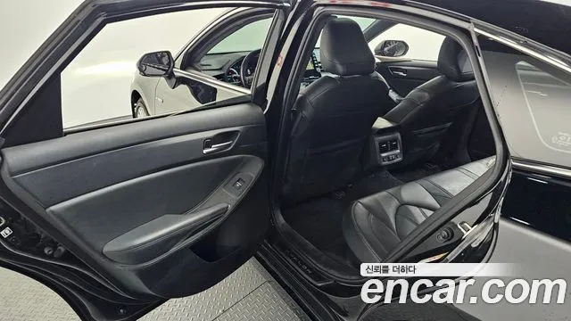 Toyota Avalon 2018 thumb 9