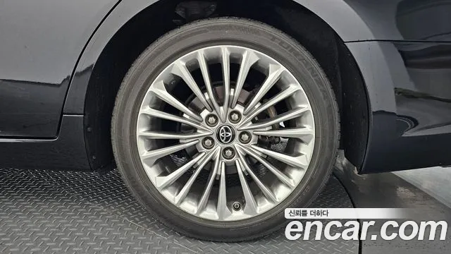 Toyota Avalon 2018 thumb 4