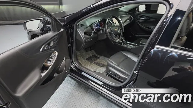 Chevrolet Malibu 2022 thumb 3