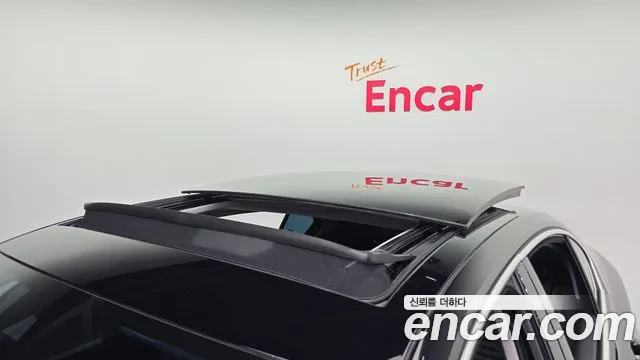Volkswagen Passat GT 2022 thumb 4
